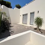 Jeannette Vue & Montagne - *