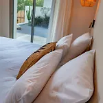 Jeannette Vue & Montagne - *